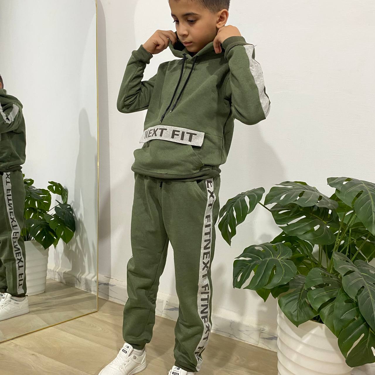 Ensemble Next Fit   super qualité